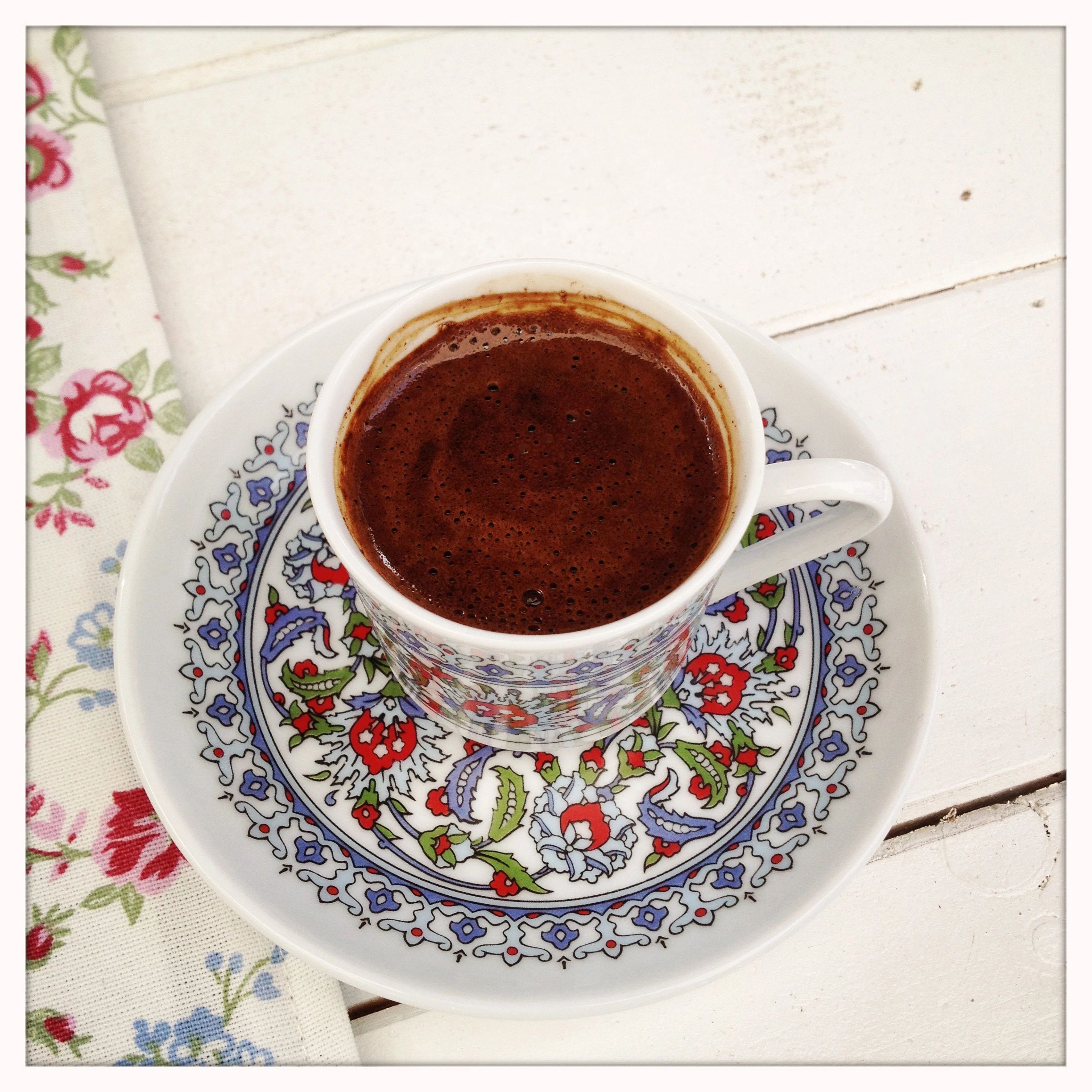 Mocha-style coffee in a cup